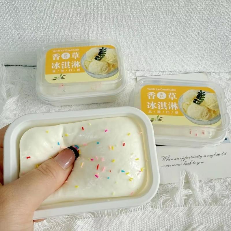 Slow Rebound Squeeze Toy 1Pcs Realistic Bread Simulation Soft Sticky Stress Relief Fidget Toy for Home Office Play