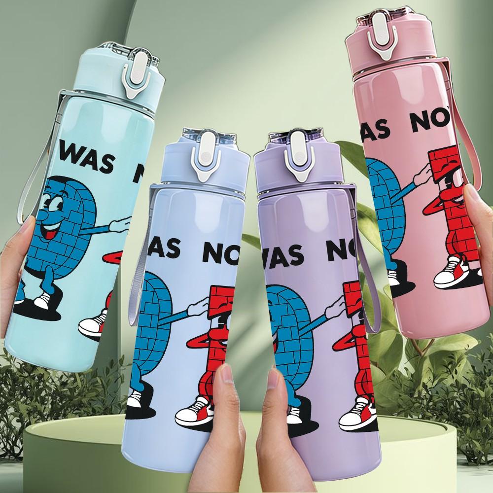 1PC I Was Now Im 67 Block Character 750ml Color Plastic Sports Water Bottle Leakproof Flip Straw Lid Suitable for Sports Office Home Use