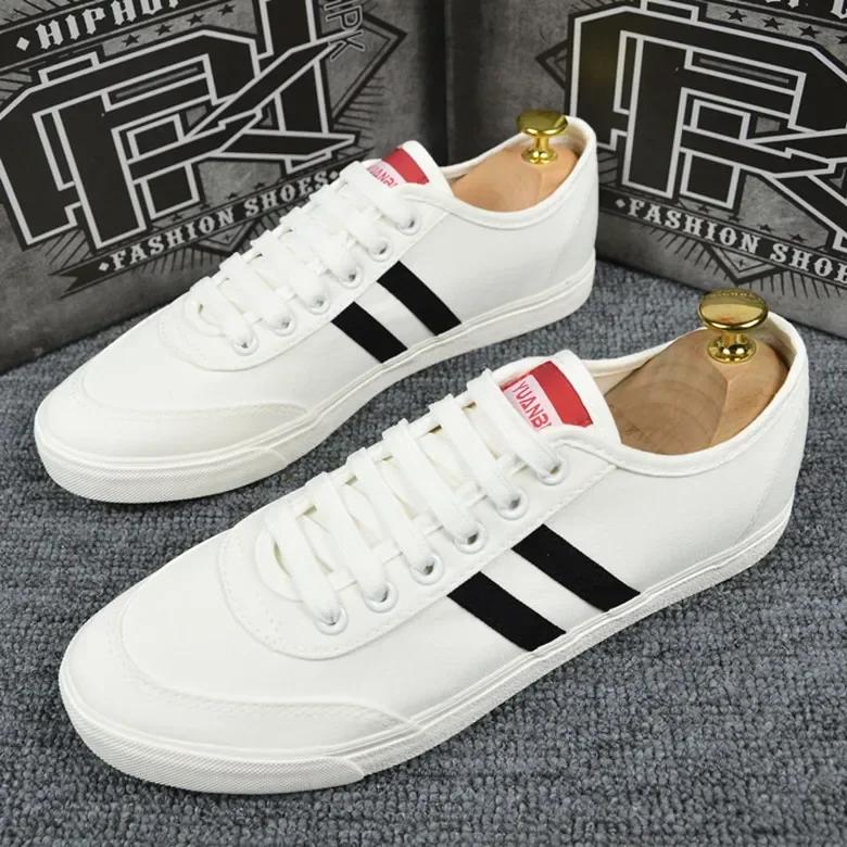 Buty wiosenne dla mężczyzn Płócienne buty codzienne Pasiasty Oddychające Płaskie buty do skateboardingu Uliczne młodzieżowe Sznurowane trampki