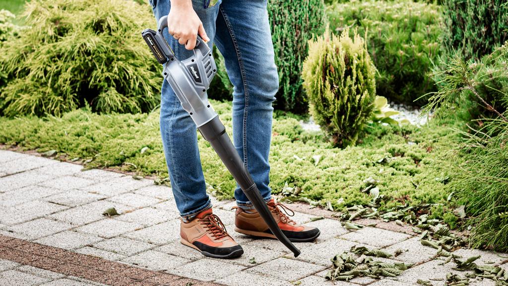 Rebel 20V Cordless Leaf Blower 245 km/h 2 Ah Powerful Motor