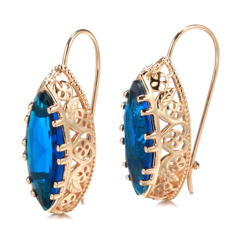 Heart-Shaped Zircon Earrings in 585 Rose Gold – Fashionable, Elegant, and In Stock