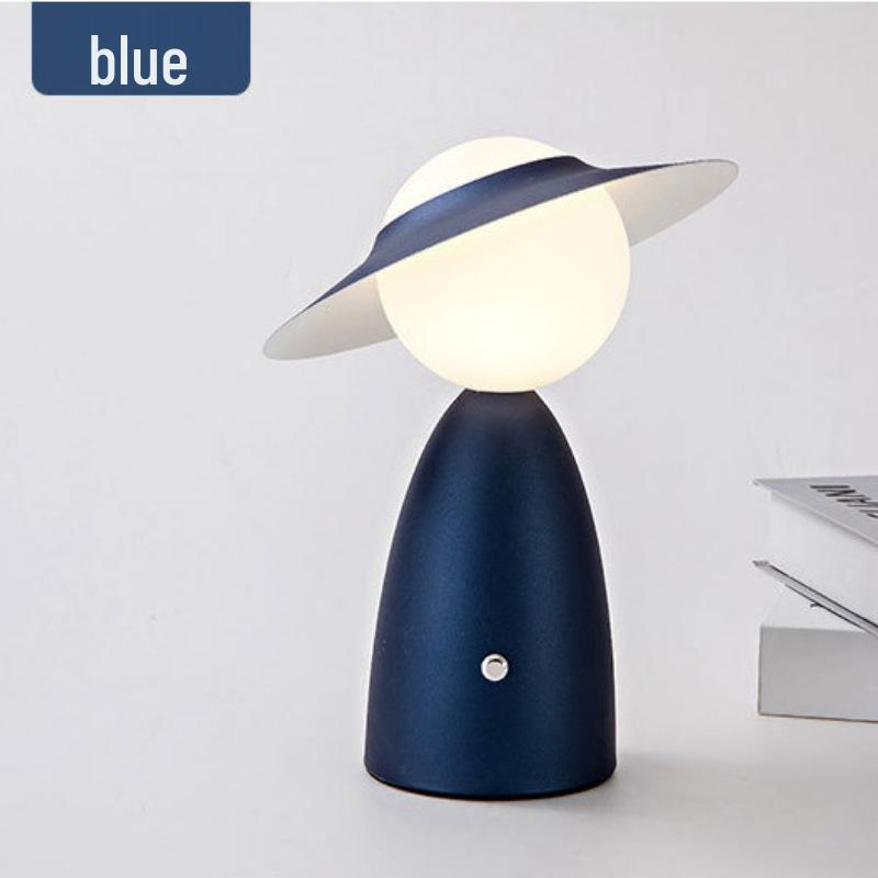 Creative Knight Table Lamp for Cafes, Bars, Bedrooms, and Study Spaces
