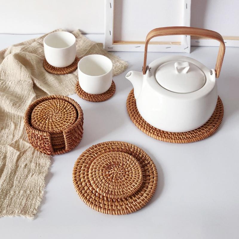 20cm Circular Hollow Rattan Woven Coaster Household Kitchen Table Tea Tray Heat-Resistant Clay Pot Mat -1pcs