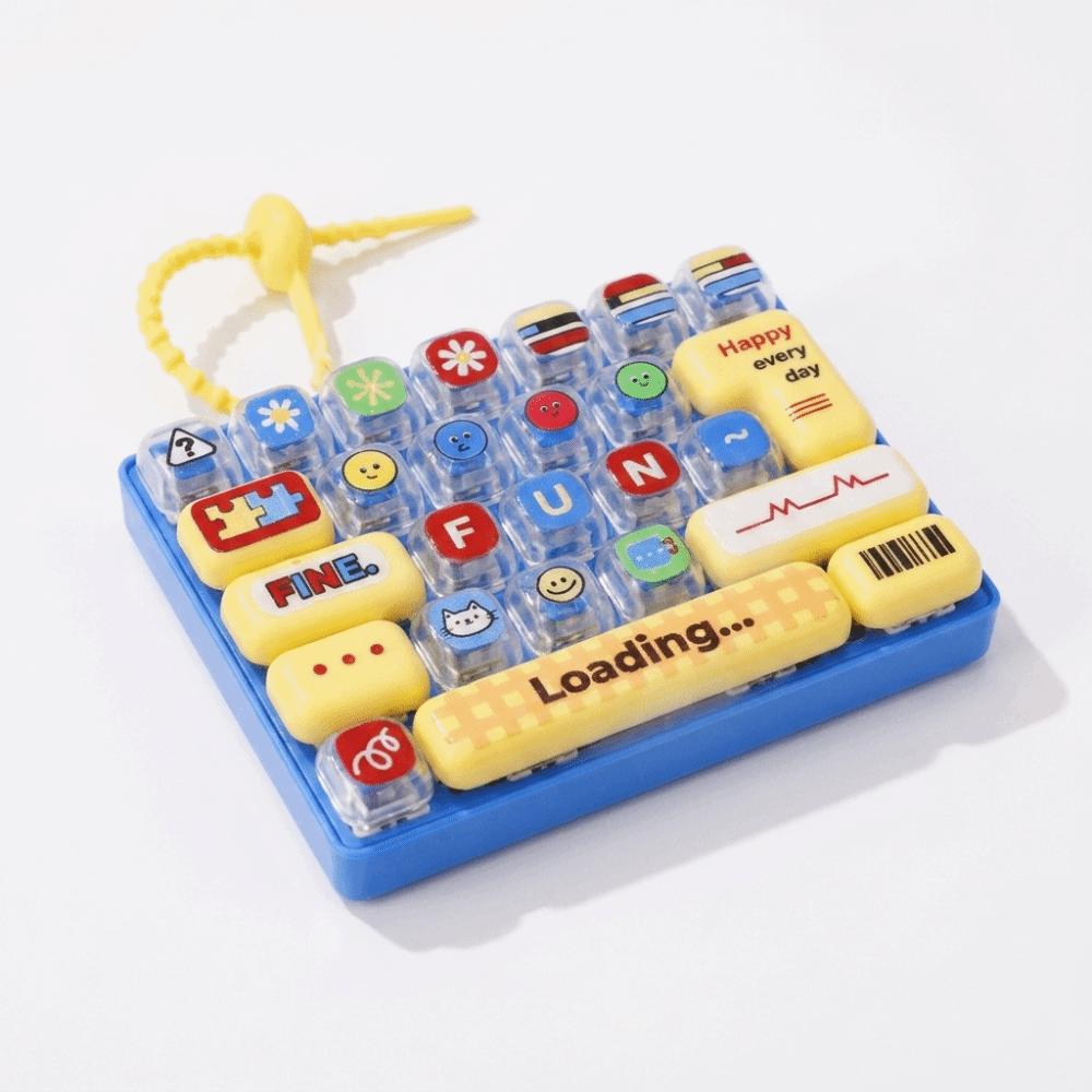 26-Key Mini Keyboard Pendant Cute Design Keyboard Keychain  Desktop Decoration