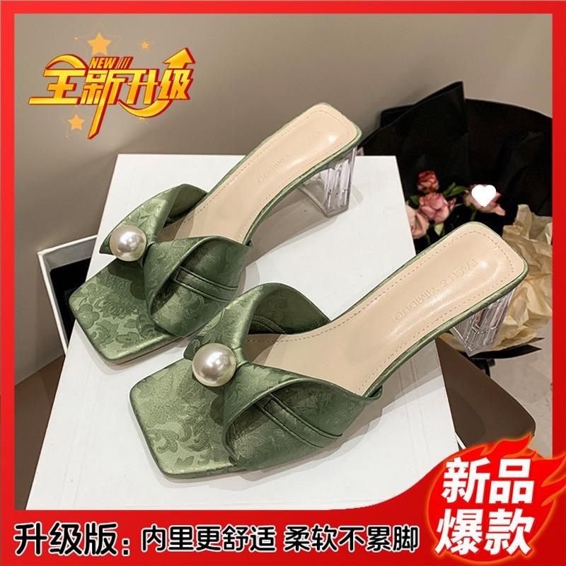 National style pearl slippers women's new summer wear high-end French temperament crystal thick heel