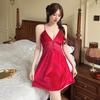 Autumn and winter golden velvet pure desire wind sexy suspender nightgown, loungewear two-piece set, simulated silk women's pajamas