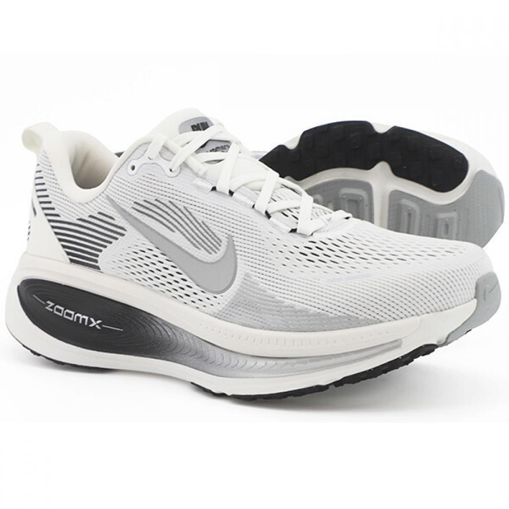 Nike Bomero 18 Rr II7189100/250