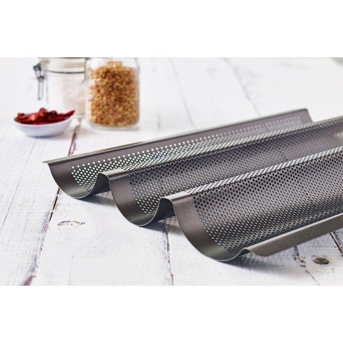 Plaque de cuisson perforée - BIRKMANN - EASY BAKING - Acier carbone - Anti adhésif - Pour 3 baguettes - 39,5 x 29,5 x 4,5 cm
