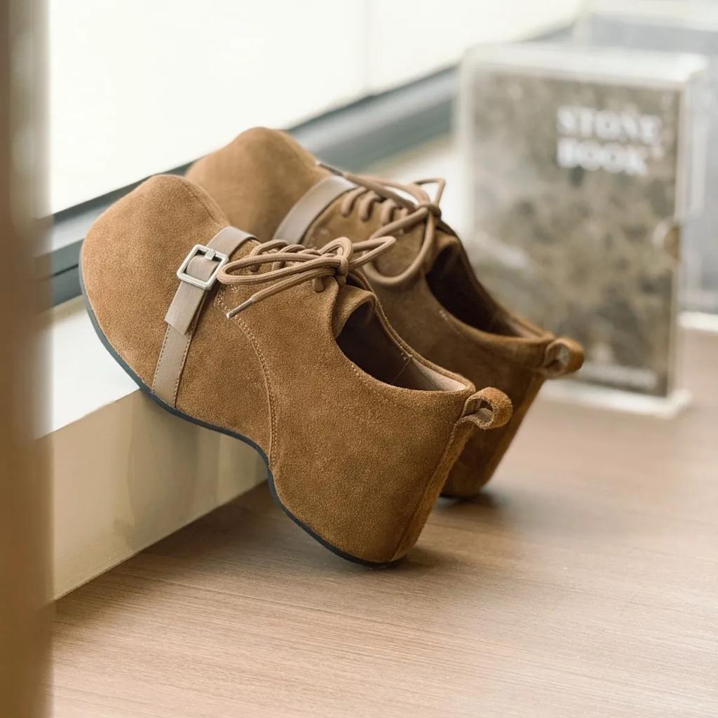 Retro Dicksohlige Schnür-Bacon-Schuhe für Damen im Herbst 2025, Bequeme Absatz erhöhende Loafer Damen Sneaker