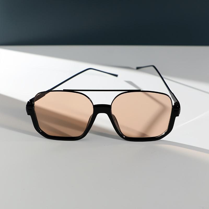 Women s Oversized Square Metal Fashion Glasses Stylish Gradient Lens Fashion Eyewear