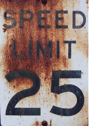 TIN SIGN Speed Limit Rust  Highway Deco  Garage Wall DecorAluminum 20x30cm（7.8x11.8inch）
