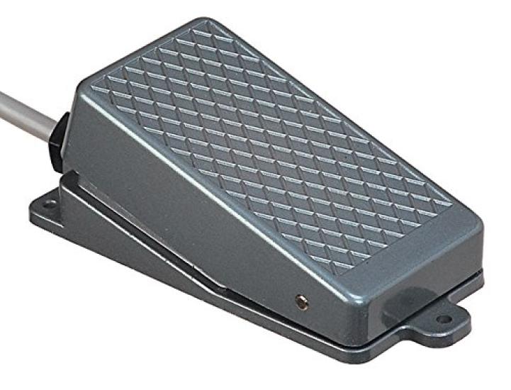 JAPPY Foot Switch as former Haruhi Electric Standard 1c JFZ1 (same KFZ1) type, basic, contact,