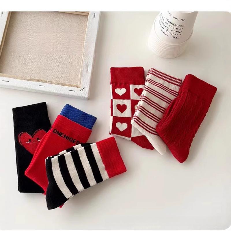 Mädchen Baby Tierkreisjahr Socken Herbst Winter Rote Socken für Mädchen Neujahr Verdickte Wadenhohe Socken Herzsocken