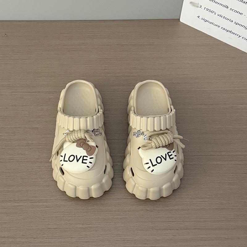 Fashion hole shoes spring and summer new non-slip garden shoes EVA outer wear women's cool slippers thick-soled beach DIY bag