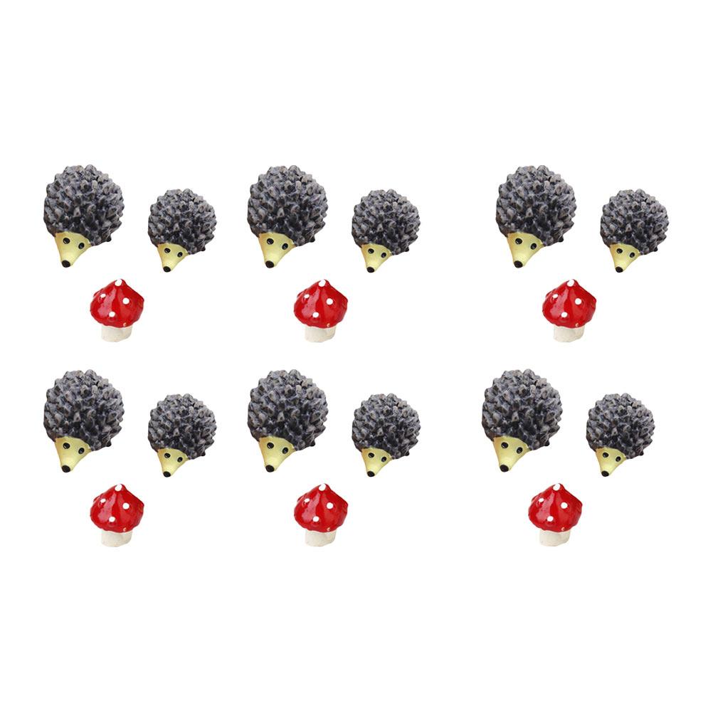 18 Pcs Hedgehog Mushroom Ornament Bar Decor Animal Garden Fairy DIY Pvc Micro Landscape Desktop Decors 1.7X1.7CM
