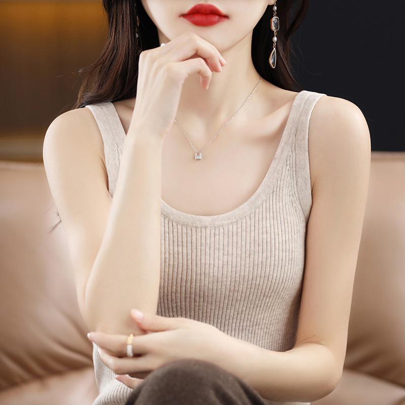 Women's Knitted Color Camisole Vest: Slim, Sleeveless Bandau Top for Layering