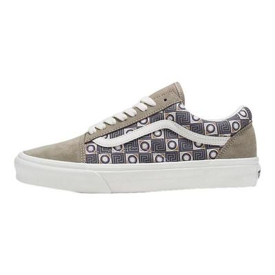 Old Skool Geo Trek Low Top Skate Shoes Unisex Skate Shoes Gray White VN0007NTOLV