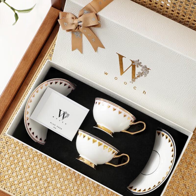 WOOCH Керамический набор из двух чашек и блюдец в форме сердца, подарочный набор