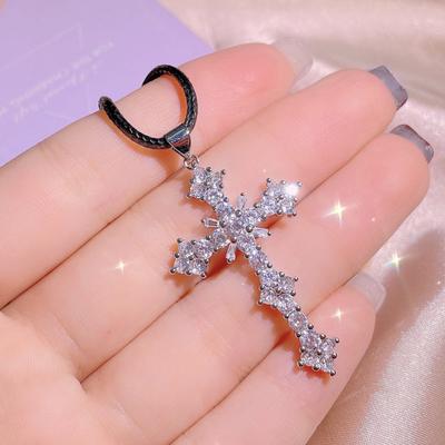 Cold Wind Cross Necklace Women'S Simple Pendant Tide Light Luxury Niche Design Clavicle Chain Jewelry