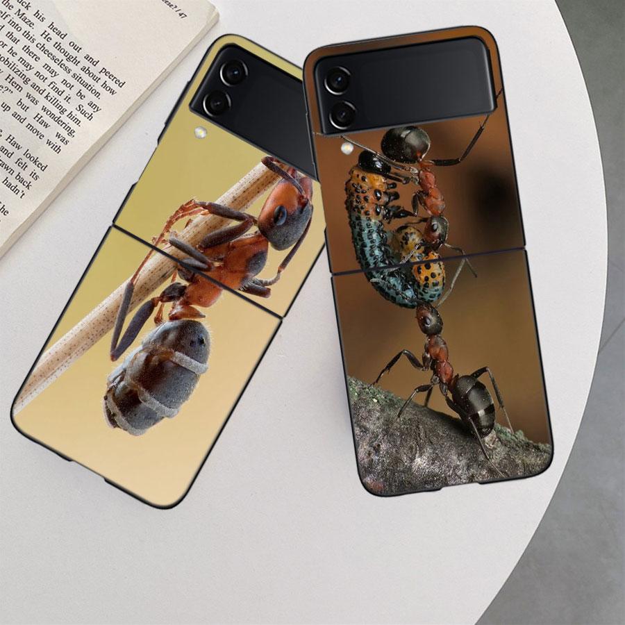 Red Fire Ants, Worker Ants Phone Case For Samsung Z Flip 7 6 5G Galaxy Z Flip 5 4 3 Black Hard Cell Cover Luxury PC Shell Coque