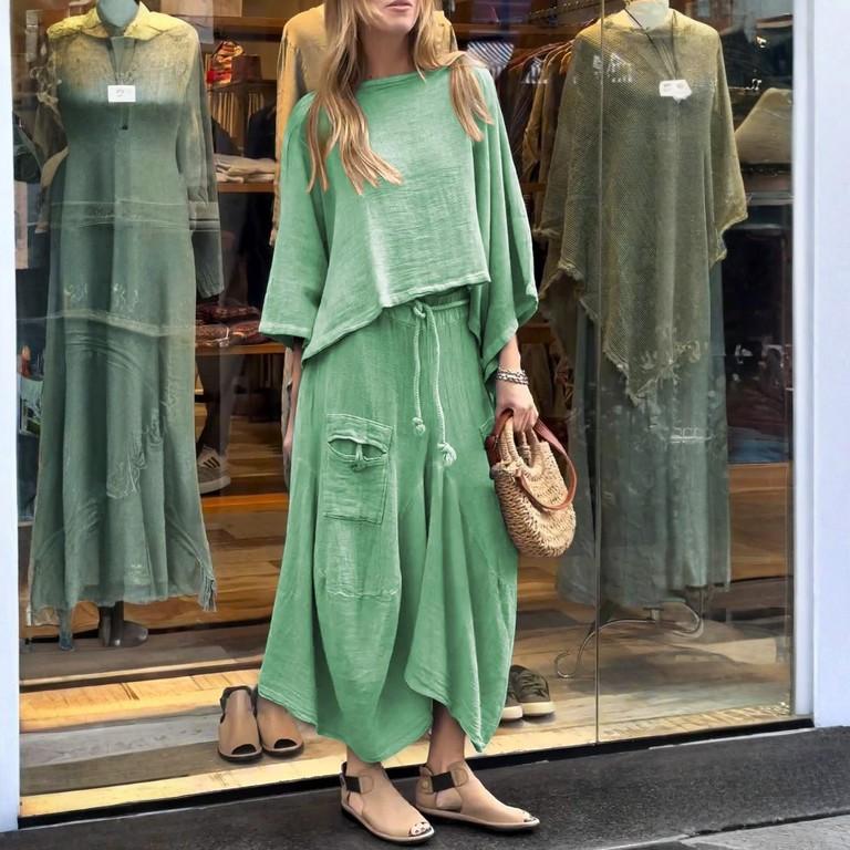 Women's Loose Comfortable Casual Fashionable Solid Color Long Sleeved Top Solid Color Skirt Two-piece Set