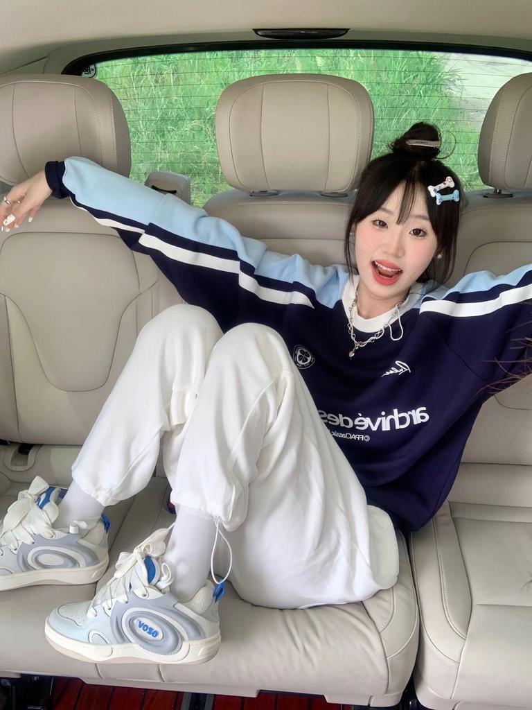 Retro Contrast Color Crew Neck Women's Street Sweatshirt Jacket