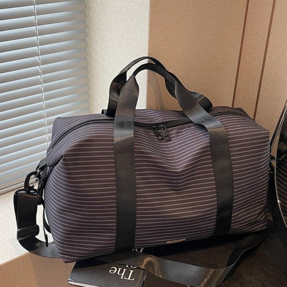 High-quality striped waterproof leisure sports fitness bag, business trip shoulder bag for men and women, new boarding bag