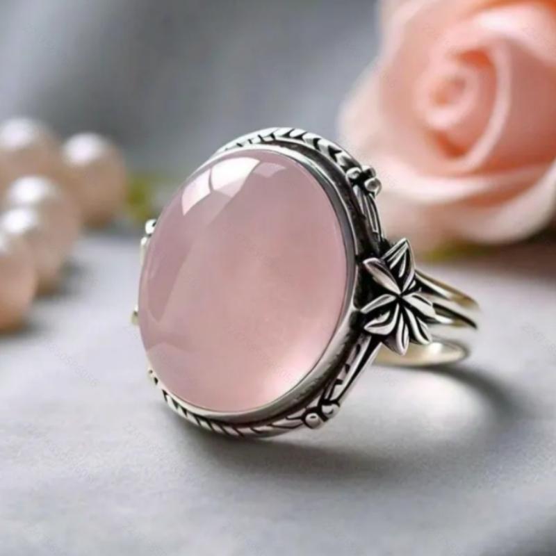 Niche Retro Design Oval Engraved Floral Ring Men and Women Personalized Trend Holiday Party Fashion Accessories Gifts