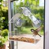 Comedero de Pájaros Acrílico con Ventana Transparente Colgante Exterior Casa Comedero para Pájaros con Ventosa para Jardín Exterior Patio Trasero Vida Silvestre Observación de Pájaros