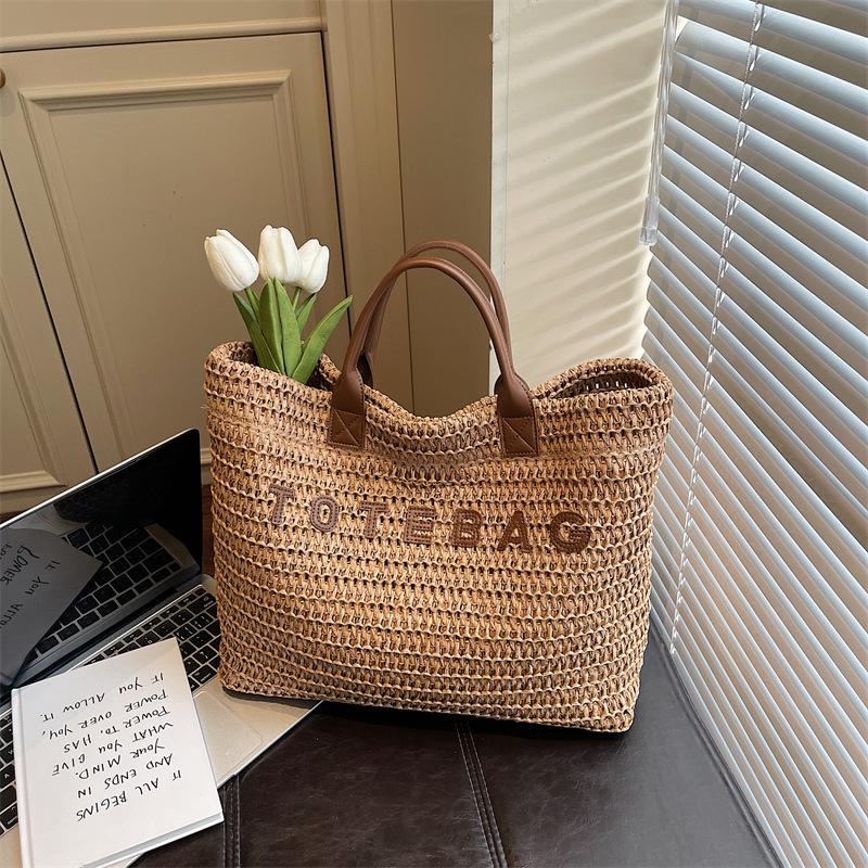Casual straw woven tote bag for women, 2026 new letter handbag, simple large capacity vacation beach woven bag