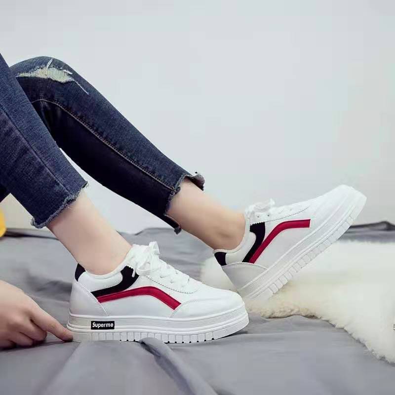 Winter velvet little white shoes women's foreign fashion women's shoes student board shoes ins sneakers 2025 sneakers