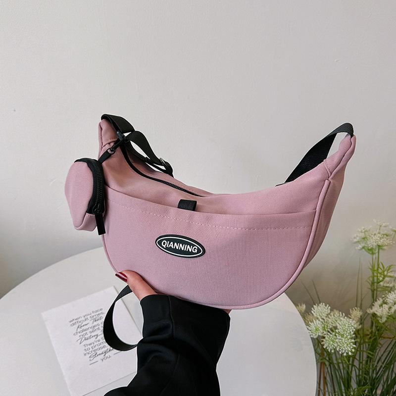 Trend versatile dumplings diagonal span bag niche sports leisure couple bag men's and women's shoulder bag personalized messenger bag
