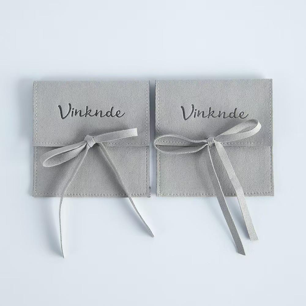 Influencer Style Flip-Top Microfiber Jewelry Storage Bag for Ear Studs & Necklaces – Free Design & Sampling