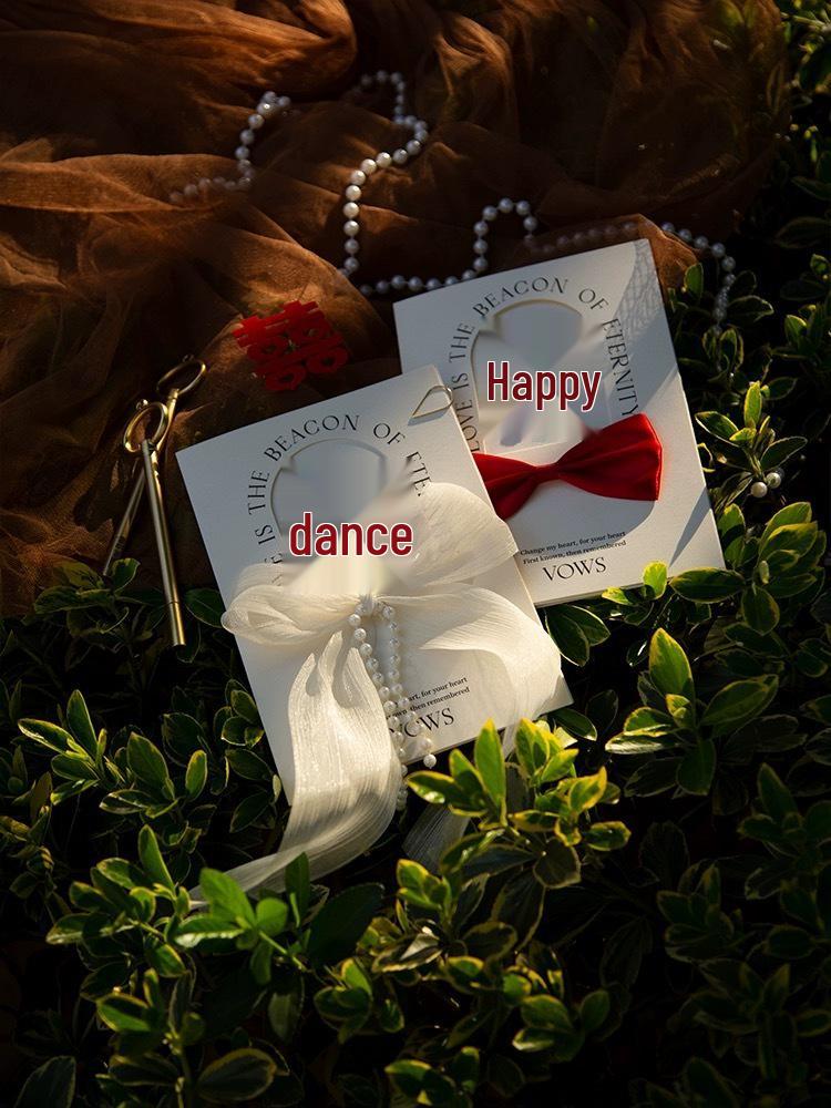 Eleganckie ręcznie pisane karty przysiąg dla Panny Młodej i Pana Młodego