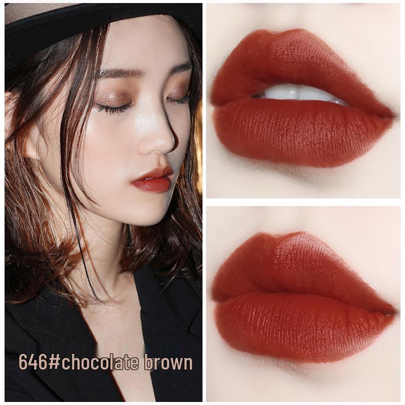 Velvet Matte Hydrating Lipstick: Long-lasting, Moisturizing & Easy to Apply