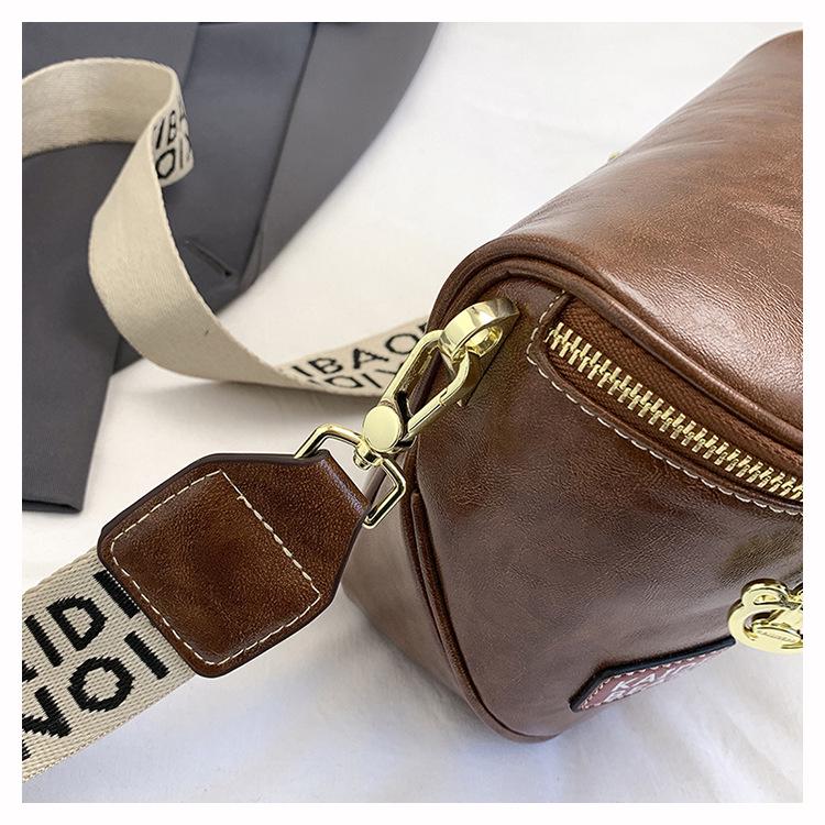 New Hello Kitty Bear Crossbody Bag - Women's Cute & Versatile Casual Shoulder Bag