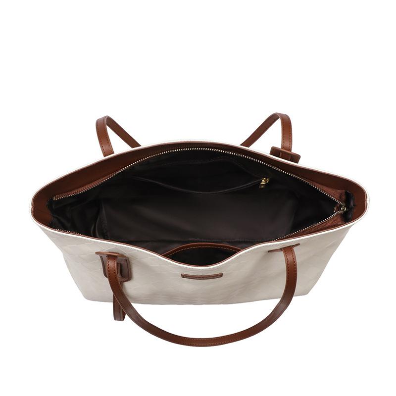 Women's Bag Autumn 2025 New Tote Bag High-End Versatile Shoulder Bag Lazy Style Large Capacity Commuter Bag