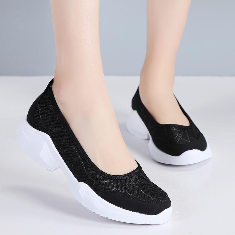 Soft Soled Ultra Light Plus Size 43 Flat Shoes Women Slip On Loafers Breathable Boat Shoes Ladies Casual Fashion Sneakers Gray