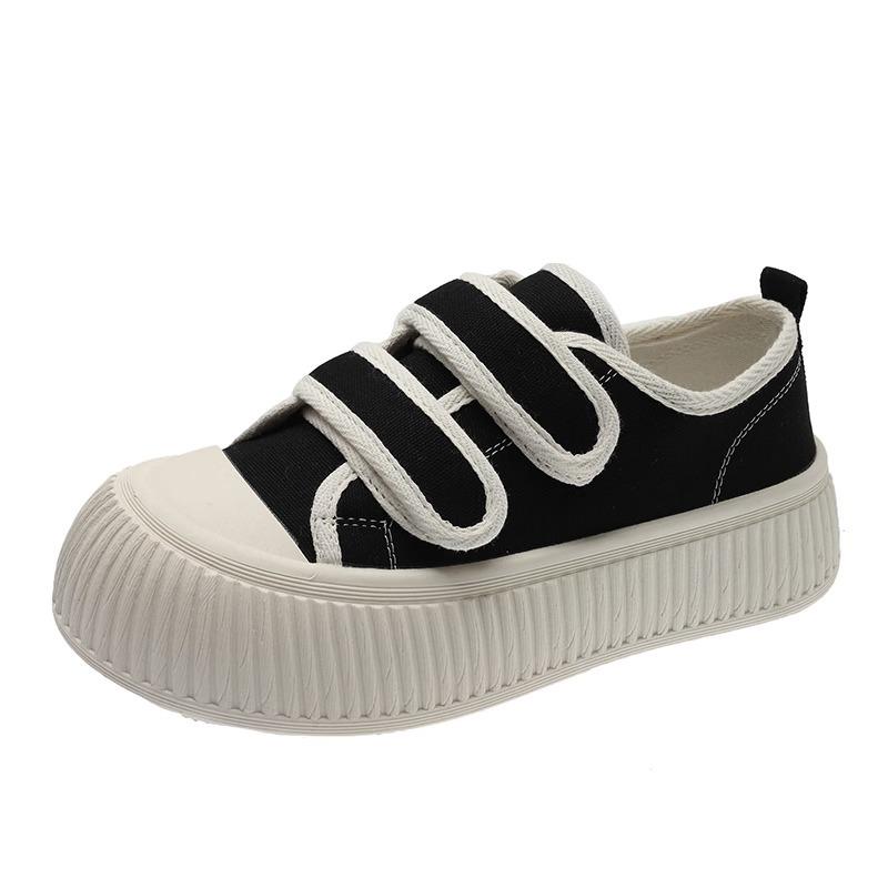 Velcro Canvas Shoes Women's 2025 Spring and Summer New Popular Soft-soled Versatile Students One-pedal Lazy Women's Shoes