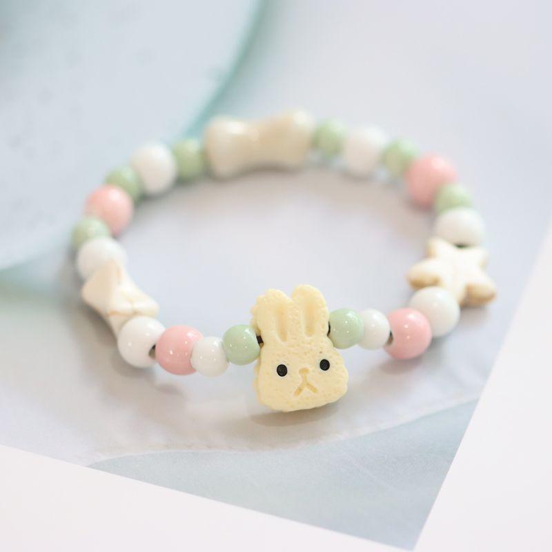 

Милый освежающий сэндвич-бисквит браслет из керамики Цзиндэчжэнь с кроликом студенческий фарфоровый браслет из розовых бусин маленькое украшение 726 Rabbit color