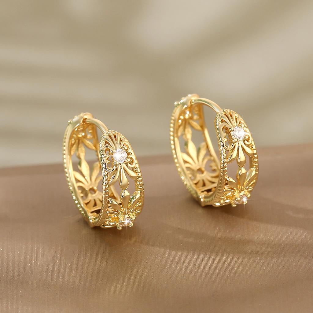 Hihho 1 Pair Vintage Style Hollow Geometric Round Brass Plated Zirconia Earrings With Purple Stones, Fashion Jewelry Gift For Women