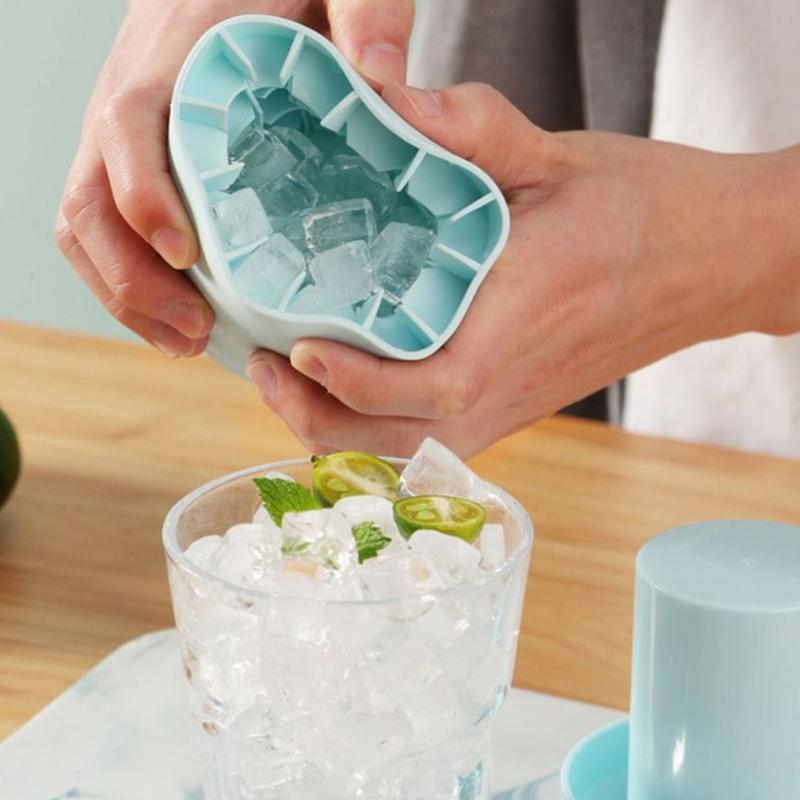 Heat Resistant Silicone Ice Cubes Mold For Cocktails And Drink Portable Cylinder Ice Mould Kitchen Accessories