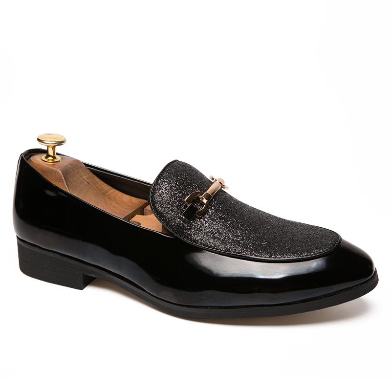 Fashion Fashion men's loafers Shining trendy designer styles Leisure Business Outdoor Street Classic black flat leather shoes Slip on