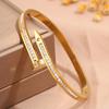 Hot-selling titanium steel bracelet, girls' high-end sense of fashion, popular light luxury in Europe and the United States, Gypsy star love diamond 
