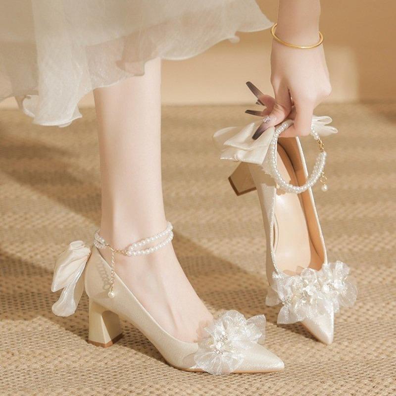 Fashion Women's Fashion Chunky Single Shoes Fall New Pointy Flower Butterfly Knot Comfortable Low Top Shoes