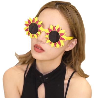 Girls Sunflower Daisy-shape Sunglasses for Bridesmaids Group Groomsmen Dancing Girls Boys Bachelorette Group