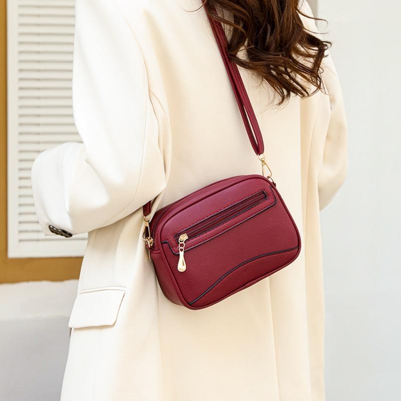 New splicing small bag versatile shoulder messenger bag simple and advanced underarm bag