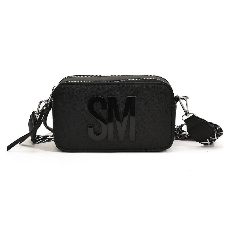 Women's Bag Shoulder Bag Winter Small Square Bag Average Size Zipper Fashion Versatile Bag