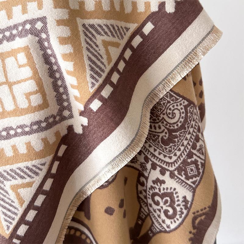 Travel Imitation Cashmere Ethnic Style Women'S Warm Scarf Cool Alpaca Print Fashionable And Elegant Shawl
