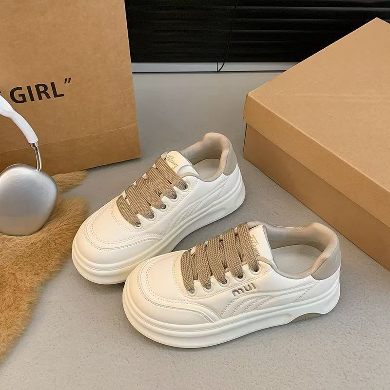 

2025 spring new fashion platform sports casual women s shoes versatile round head leather white shoes heightening women s board shoes 40